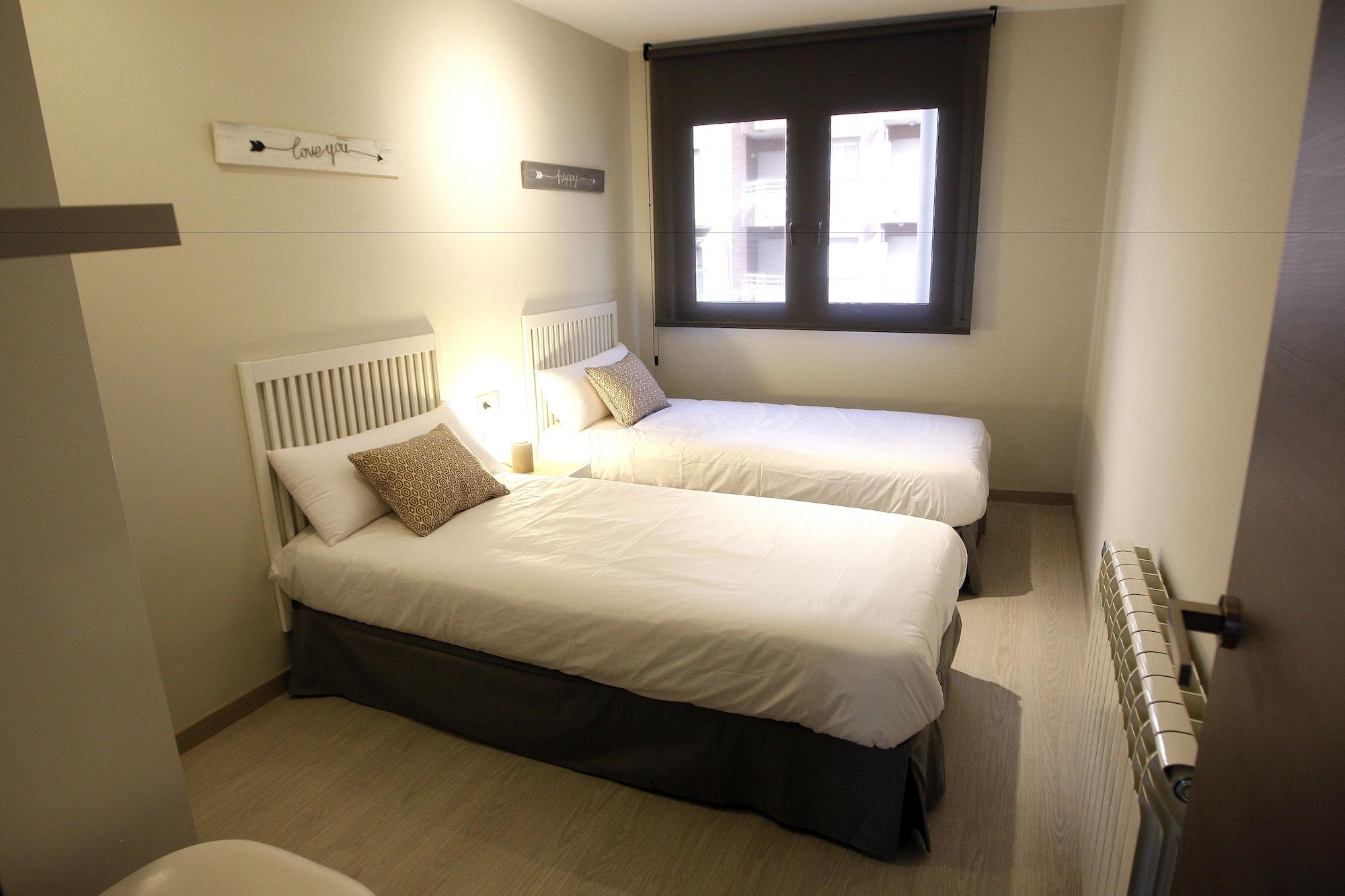 Apartamentos Real Lleida Luaran gambar