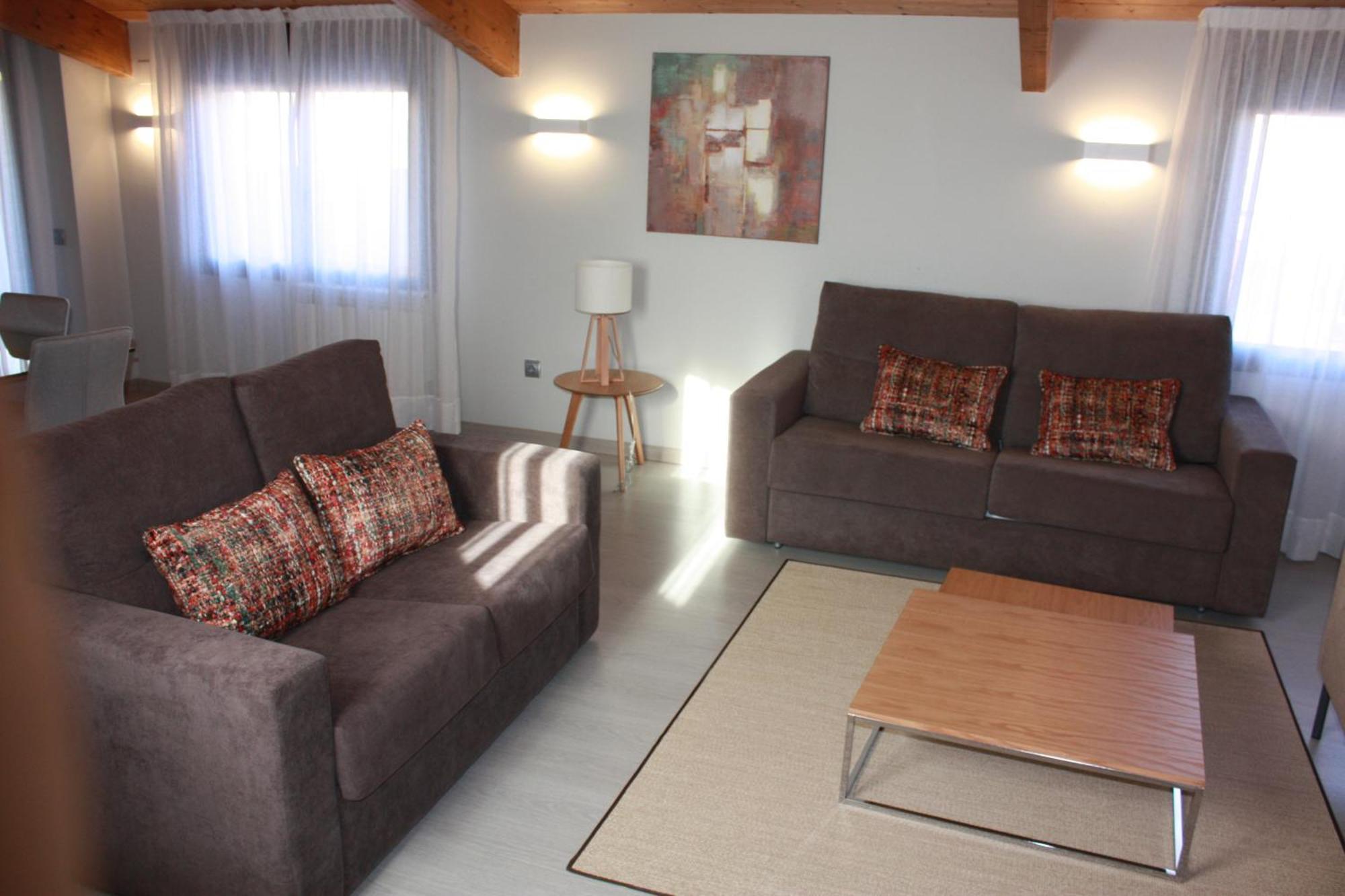 Apartamentos Real Lleida Luaran gambar