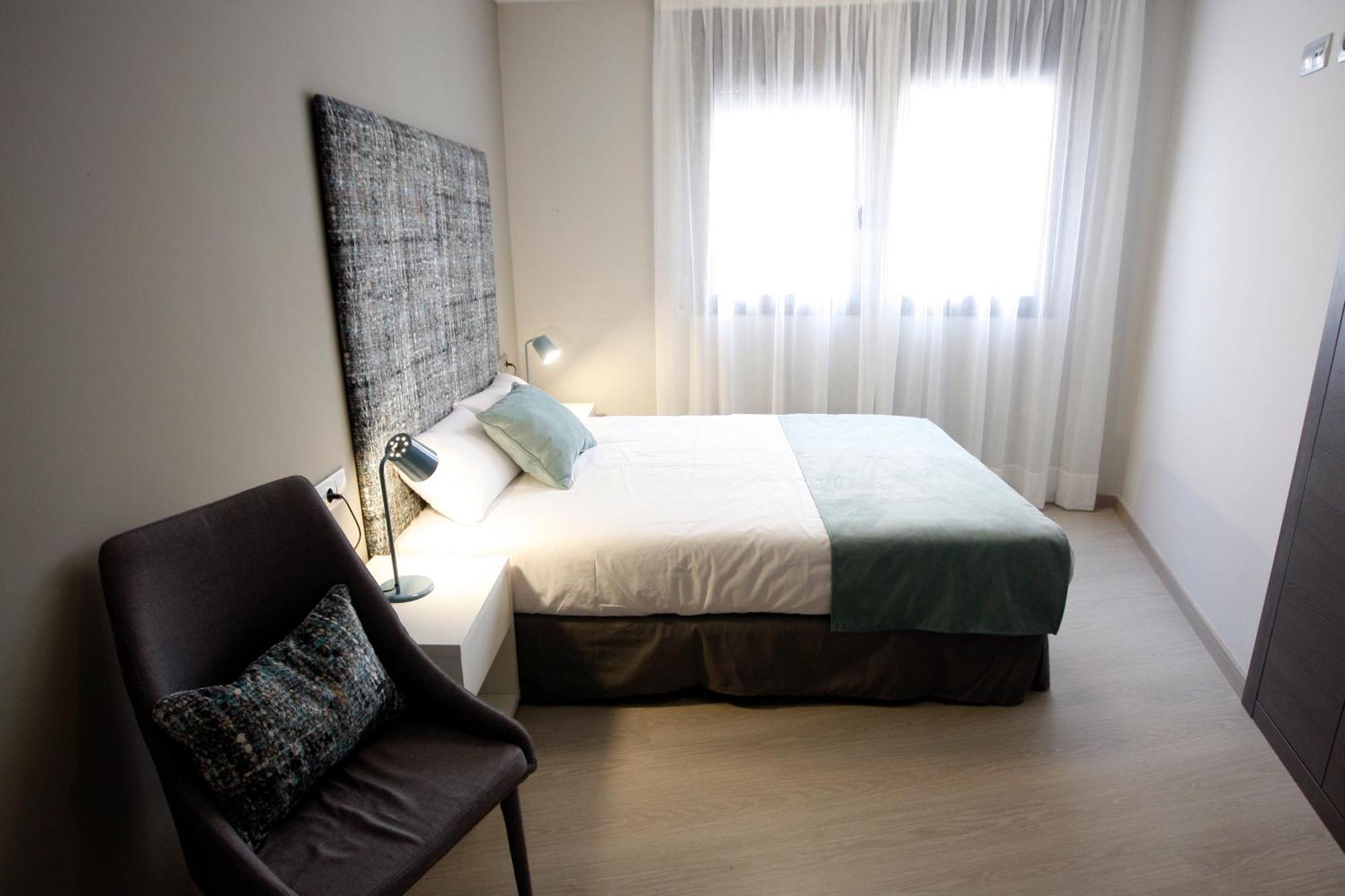 Apartamentos Real Lleida Bilik gambar